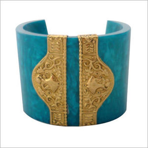 Brazalete de Resina de Color Personalizado con Adorno de Latón, Joyería Más Vendida |   Brazalete Ancho de Resina con Diseño Exclusivo |   Joyería al por Mayor OEM - Product Image 3