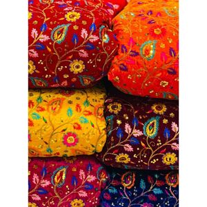 Tissu de velours multicolore de qualité supérieure avec broderie et travail de sequins pour la décoration, livraison supplémentaire pour Pooja - Product Image 1