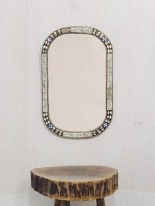 Marco de Espejo de Pared con Incrustaciones de Hueso Hecho a Mano de Alta Calidad, Elegante Espejo Decorativo de Diseño para Proyectos Residenciales y de Hostelería - Product Image 3