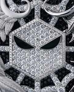 Collier de haute qualité en moissanite VVS glacée, entièrement serti de diamants, pendentifs personnalisés en forme de cœur, toile d'araignée, bijoux hip-hop personnalisés - Product Image 5