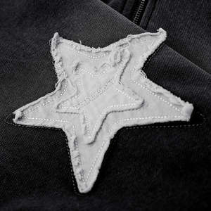 Sudadera con capucha con cremallera y lavado ácido de 500 GSM personalizada para hombre, ropa de calle de punto, sudadera impermeable antiarrugas de gran tamaño con parche desgastado - Product Image 4