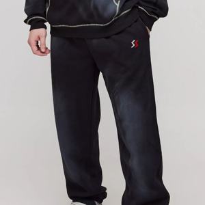 ชุดเซ็ตฮู้ดดี้พิมพ์ลายลำลองสไตล์สตรีทแวร์สำหรับฤดูหนาว  กางเกงขายาวทรงบานผ้าฟลีซคอตตอนสำหรับผู้ชาย  รับผลิตตามแบบของลูกค้าพร้อมสกรีนโลโก้จากผู้ผลิต OEM - Product Image 6