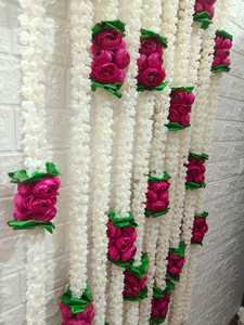 Guirlande de fleurs de mogra et de renoncules, décoration de mariage au jasmin pour Mehndi, Nikah, Seemantham, demi-sari, berceau, fête de pendaison de crémaillère - Product Image 5