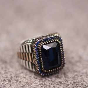 Bague de fiançailles pour hommes saphir bleu royal diamant vendeur indien argent sterling 925 pierre précieuse saphir bleu belle bague. - Product Image 1