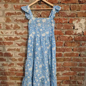 Robe longue d'été en rayonne à col carré sans manches et à taille haute à imprimé floral pour femmes - Product Image 1