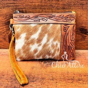 Offre Spéciale cheveux occidentaux sur le bracelet en cuir usiné sac à main pour les femmes en cuir véritable gland pochette Floral usiné Tan pochette en peau de vache - Product Image 1