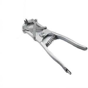 Outil de castration d'applicateur d'élastique vétérinaire Offre Spéciale pour des animaux de compagnie de bétail de chèvre de moutons - Product Image 1