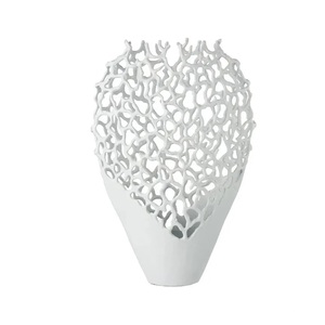 modern luxury Aluminum gold Flower <b>Vases</b> Antique Finishing Flower <b>Vases</b> With Handmade Decoration At Affordable price in INDIA P - Product Image 4
