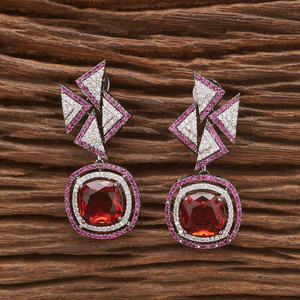 Achetez en ligne la qualité d'exportation de la belle boucle d'oreille classique en pierre nano en zircon cubique avec placage noir - Product Image 6