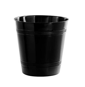 Poubelle en métal élégante et fonctionnelle avec un savoir-faire de qualité supérieure pour les intérieurs de style moderne et antique - Product Image 1