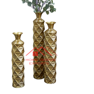 Vente chaude Vase en métal à bas prix de gros 2025 Nouvelle arrivée Vase en métal Design - Product Image 1