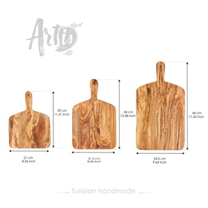 Ensemble de 3 planches à découper en bois d'olivier avec poignées - Product Image 3
