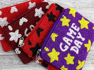 Broderie perlée artisanale à la mode VOUS FLAMAZING Petit sac portefeuille avec une finition élégante et une couleur unique par Hiba Enterprises - Product Image 6