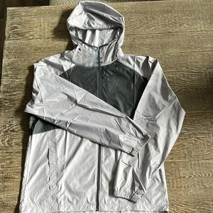 Chubasquero personalizado ligero impermeable transpirable con capucha para hombre al aire libre Softshell senderismo chaqueta cortavientos - Product Image 5