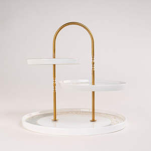 Support à gâteau en métal à trois niveaux pour la décoration de la maison et la décoration de table et de fête. - Product Image 4