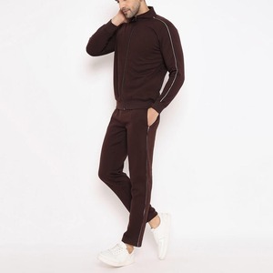 Conjunto Deportivo para Hombre Color Granate con Cierre Completo, Cuello Alto, Detalles en Blanco, Corte Ajustado, Poliéster, para Correr, Trotar y Entrenar - Product Image 4