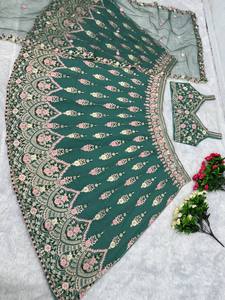 NOVIA WEAR HEAVY FUAX GEORGETTE CHINE SECUENCIA TRABAJO LEHENGAS CHOLI CON DUPATTA - Product Image 2