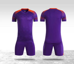 Kits de football d'équipe de club personnalisés à prix réduit Uniformes de football originaux Vêtements de sport et maillot pour l'entraînement - Product Image 6