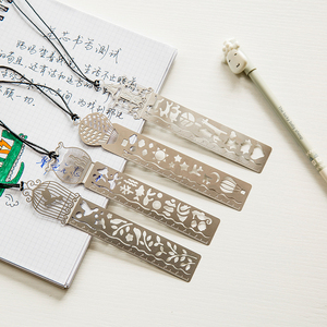 Mikailan-<span class=keywords><strong>Regla</strong></span> de marcapáginas de metal, 4 formas creativas huecas con cadena para leer, medir, estudiar, papelería - Product Image 2