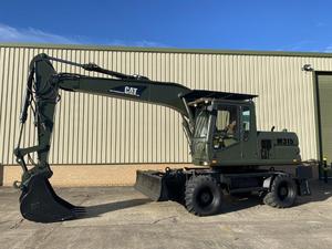 New Design Used <b>Small</b> Wheel Excavator, hydraulic Control, anti-slip Tire, compact for Narrow Site and Farmland Digging Delivery - Product Image 3