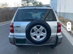 Toyota RAV 4 Base 4WD 2005 / Disponible à la vente avec faible kilométrage, moteur essence, véhicule d'occasion en excellent état, sans accident, sans problème. - Product Image 5