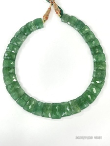 สร้อยคอช็อคเกอร์ทรงเหลี่ยมหรูหรา ทำจากควอตซ์สีเขียวธรรมชาติ เกรด AAA ความยาว 18 นิ้ว - Product Image 4