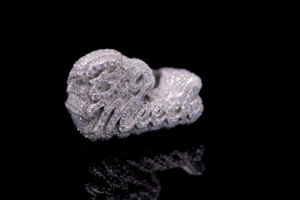 Bague unisexe de luxe en moissanite, argent 925, sertie à griffes, moissanite étincelante DEF 0,5 carat - Product Image 4