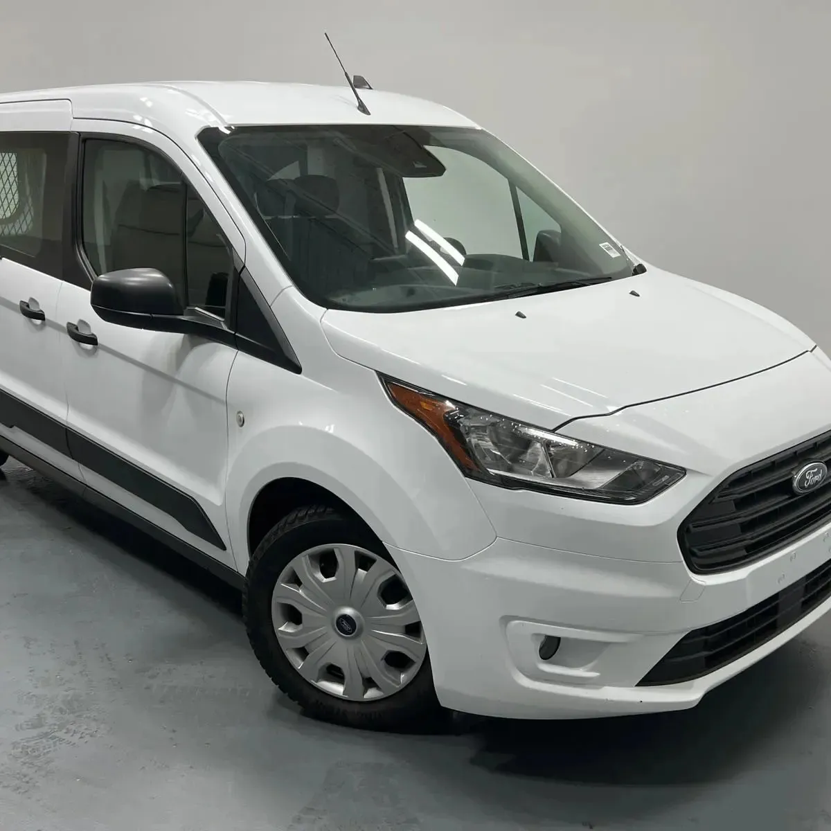 : Ford Transit Connect 2021 usado, furgoneta XLT FWD Minivan