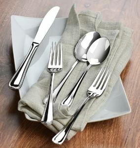 Juego de cubiertos de metal minimalista más vendido Cubiertos de diseñador para eventos de boda y regalos de negocios Características sostenibles - Product Image 1