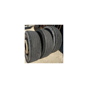 Pneus de camion d'occasion en gros pour distributeurs et concessionnaires - Product Image 5