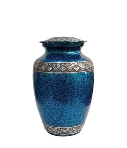 Urne funéraire humaine Blue Extra Large Companion avec gravure personnalisée - Product Image 1