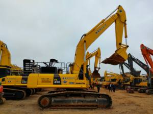 รถขุดตีนตะขาบ Komatsu PC450-8 มือสอง ลดราคาพิเศษ พร้อมมอเตอร์ ความจุบุ้งกี๋ 2.1 ลูกบาศก์เมตร กำลัง 257 กิโลวัตต์ รถมือสองยอดนิยม - Product Image 3