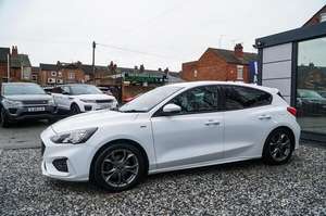 FORD FOCUS USADO CON VOLANTE A LA IZQUIERDA/DERECHA - Product Image 2