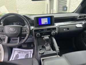 Toyota Tacoma SR5 d'occasion propre 2024 - Product Image 6
