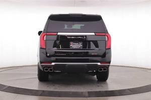ขายส่งรถยนต์ GMC Yukon Denali 4x4 Denali 4dr SUV มือสอง - Product Image 4