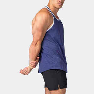 Débardeur pour homme sur mesure, respirant, à séchage rapide, style streetwear, en tissu polyester/coton, couleurs et logo personnalisables - Product Image 3