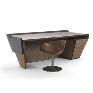Bureau de direction moderne en forme de L en bois, table de bureau haut de gamme, rangement intelligent, poste de travail pour patron, mobilier commercial - Product Image 2