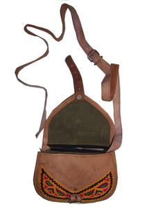 Ari Sac de messager en cuir bohème pour femme Longue poignée d'épaule Brodé à la main Sac à main de fête de mariage À la mode Collège - Product Image 4