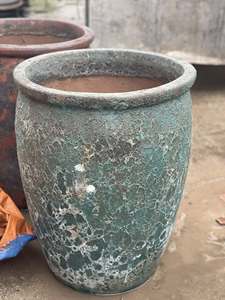 Cerámica de arcilla negra extra grande hecha a mano en Vietnam a prueba de heladas para el hogar y el jardín, diseño personalizable por proveedor de jardineras - Product Image 2