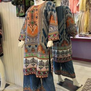 Kurtis pakistanais et indiens les plus vendus pour les femmes respirant disponible à des prix abordables/vêtements d'hiver modestes femmes kurtis - Product Image 3