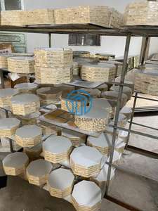 Plateau festonné en nacre fait à la main de luxe Organisateur décoratif élégant Capiz pour un usage domestique élégant - Product Image 4