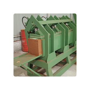 Vente en gros de blocs de tourbe de coco non lavés de 5kg, parfaits pour l'amendement du sol avec emballage en film rétractable, blocs de tourbe de coco non lavés de qualité supérieure de 5kg - Product Image 1