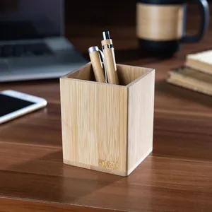 Portapenne in Bambù Personalizzato Cerastio, Gadget Unico per Organizzare i Tuoi Utensili da Scrittura - Product Image 2