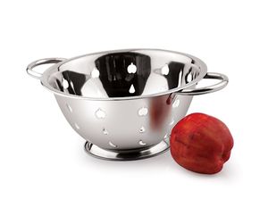 ชามกรองผลไม้สแตนเลส ทนความร้อน ใช้กับเครื่องล้างจานและเตาอบได้ ด้ามจับถนัดมือ ผลิตจากโลหะฉลุลาย เป็นมิตรต่อสิ่งแวดล้อม พร้อมขาตั้งอุปกรณ์เสริม - Product Image 1