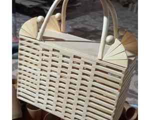 Bolsa de bambú elaborada con material de bolsa de bambú ecológico con textura suave, ideal para viajes de vacaciones de verano y moda informal - Product Image 3