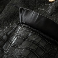 Blazer Homme Noir en Cuir Véritable et Toile, Coupe Slim, Double Boutonnage, Capuche, Boutons Dorés Gaufrés pour Motif, Formel
