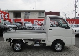 2015 DAIHATSU-HIJET MINI DUMP TRUCK S500P 9,200 km PETROL 660cc Manual Right Steering R18 Tires Aluminium Alloy Roof Rack Fabric - Product Image 4