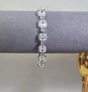 สร้อยข้อมือที่ทำด้วยมือสวยงามกำไลข้อมือเพชรจำลองพลอยเทียม3A ลูกบาศก์เซอร์โคเนีย - Product Image 1