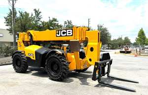 Chariot élévateur télescopique JCB 512-56 À VENDRE - Product Image 2