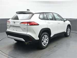 Occasion 2023 pour Cross L AWD ACC R18 Sièges en tissu Intérieur clair Automatique intelligent En bon état - Product Image 5